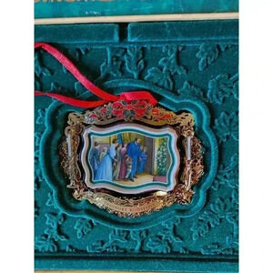 2011 The White House Christmas Ornament